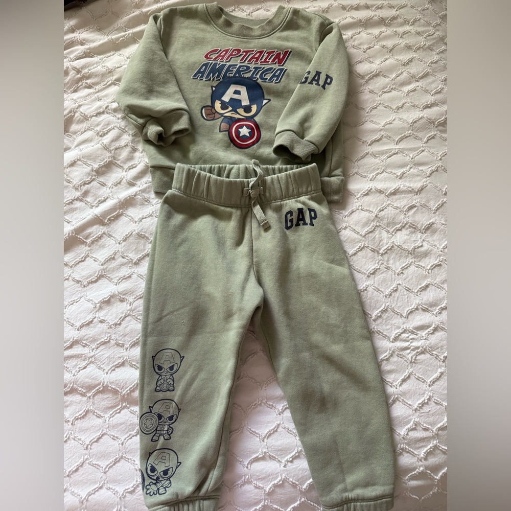 Baby GAP  Olive Captain America pants set